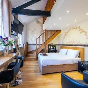 https://berkley-apartments.brighton-hotels-england.com