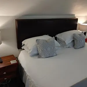 https://the-bath-house-apartments.tophotelsbath.com